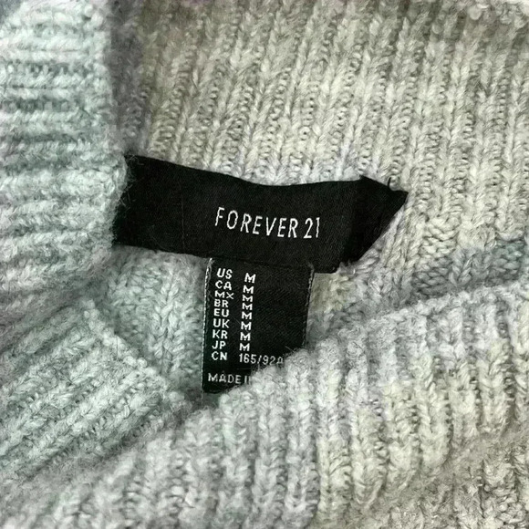 Forever 21 Grey Ribbed Turtleneck Sweater Size M - Picture 5 of 8